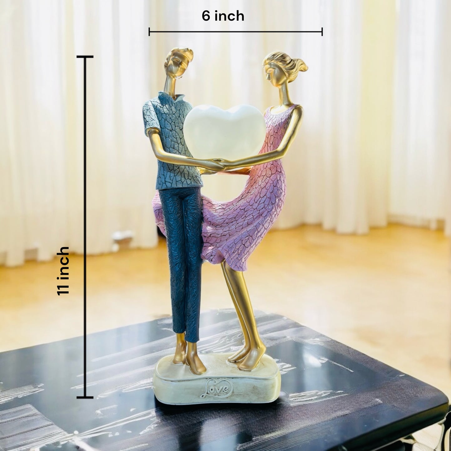 Eternal Love: Sculpted Couple with Heart Accent Ideal for Home Decor
