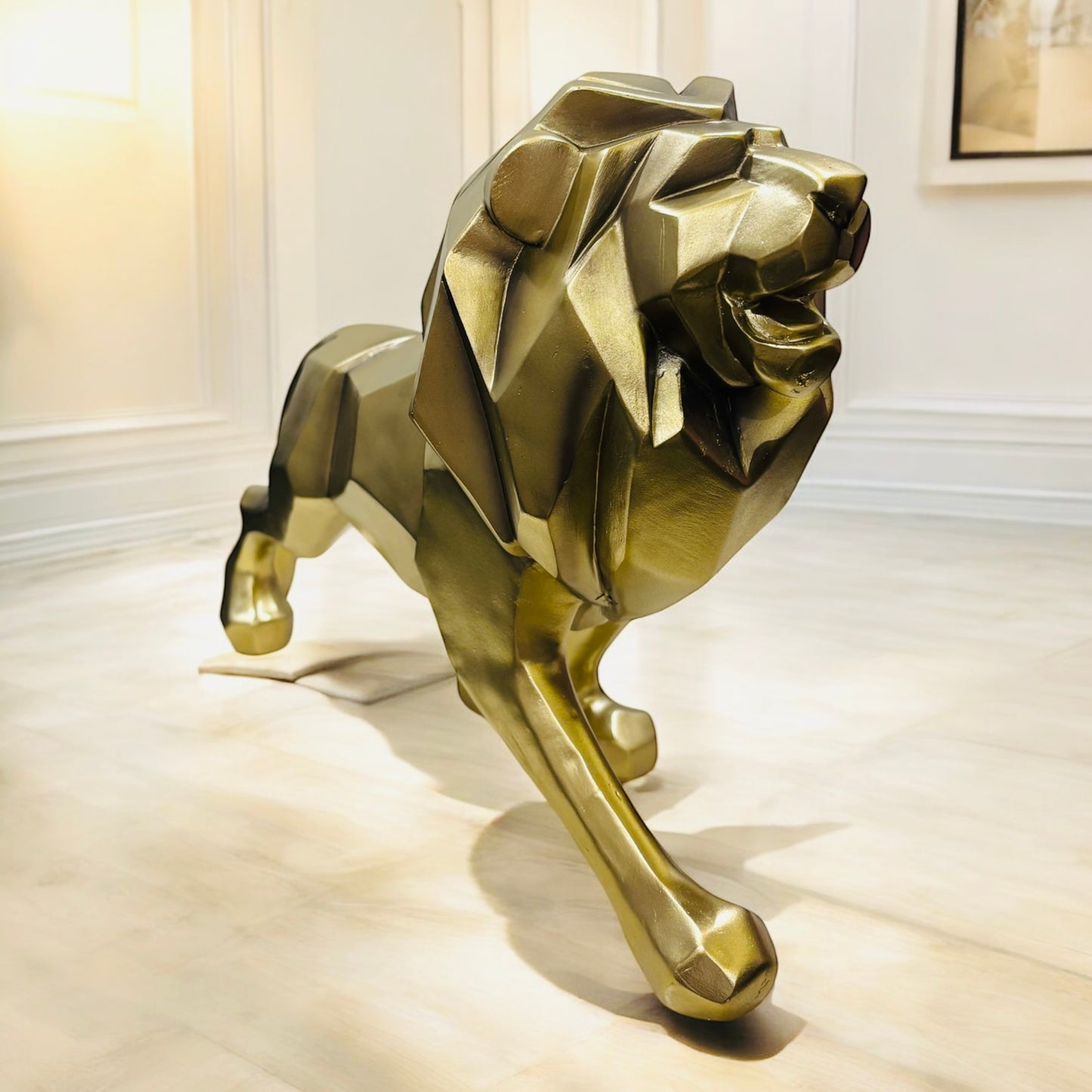 Geometric Roaring Lion Showpiece