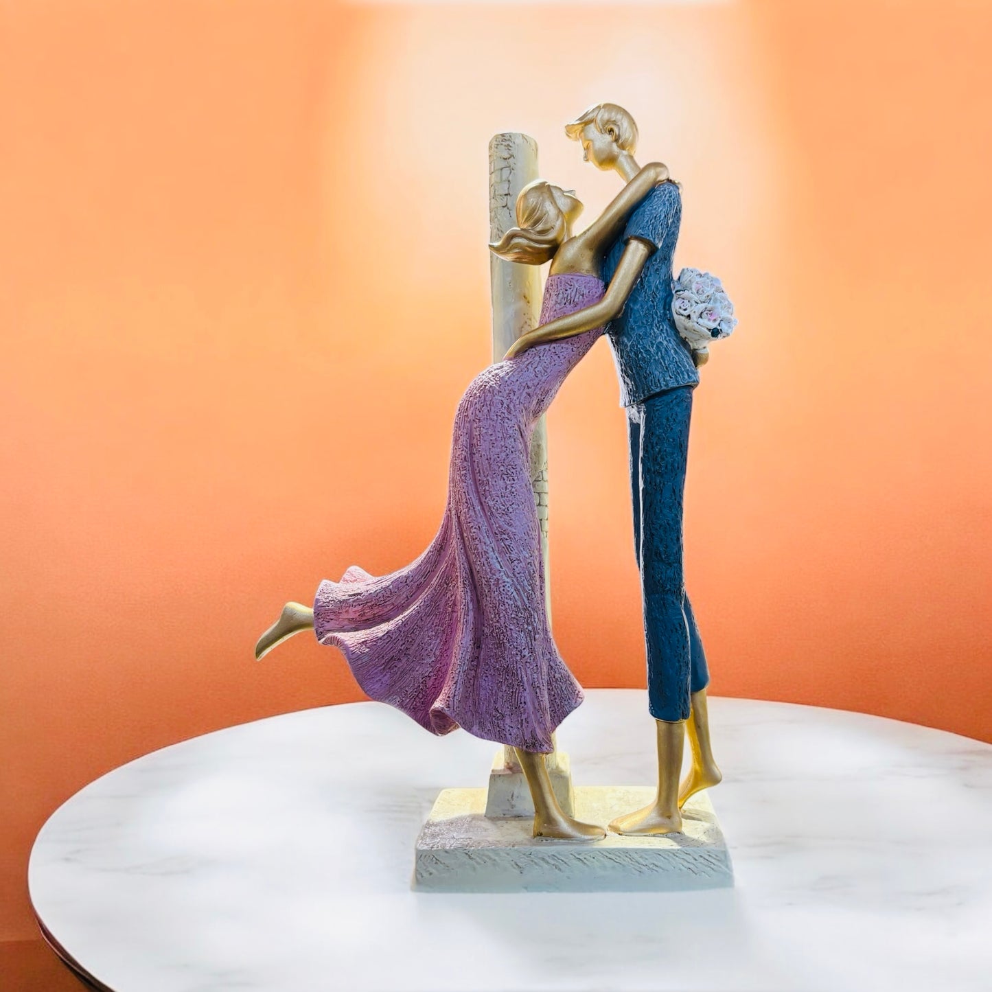 Affectionate Couple: Artistic Home Decor
