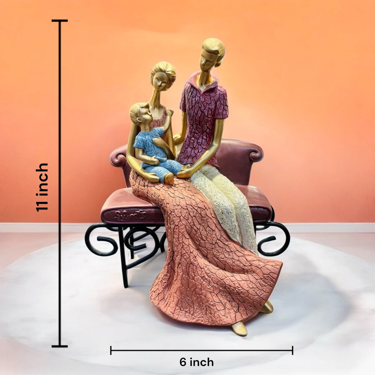 Loving Family: Decorative Family Figurine Ideal for Home Decor