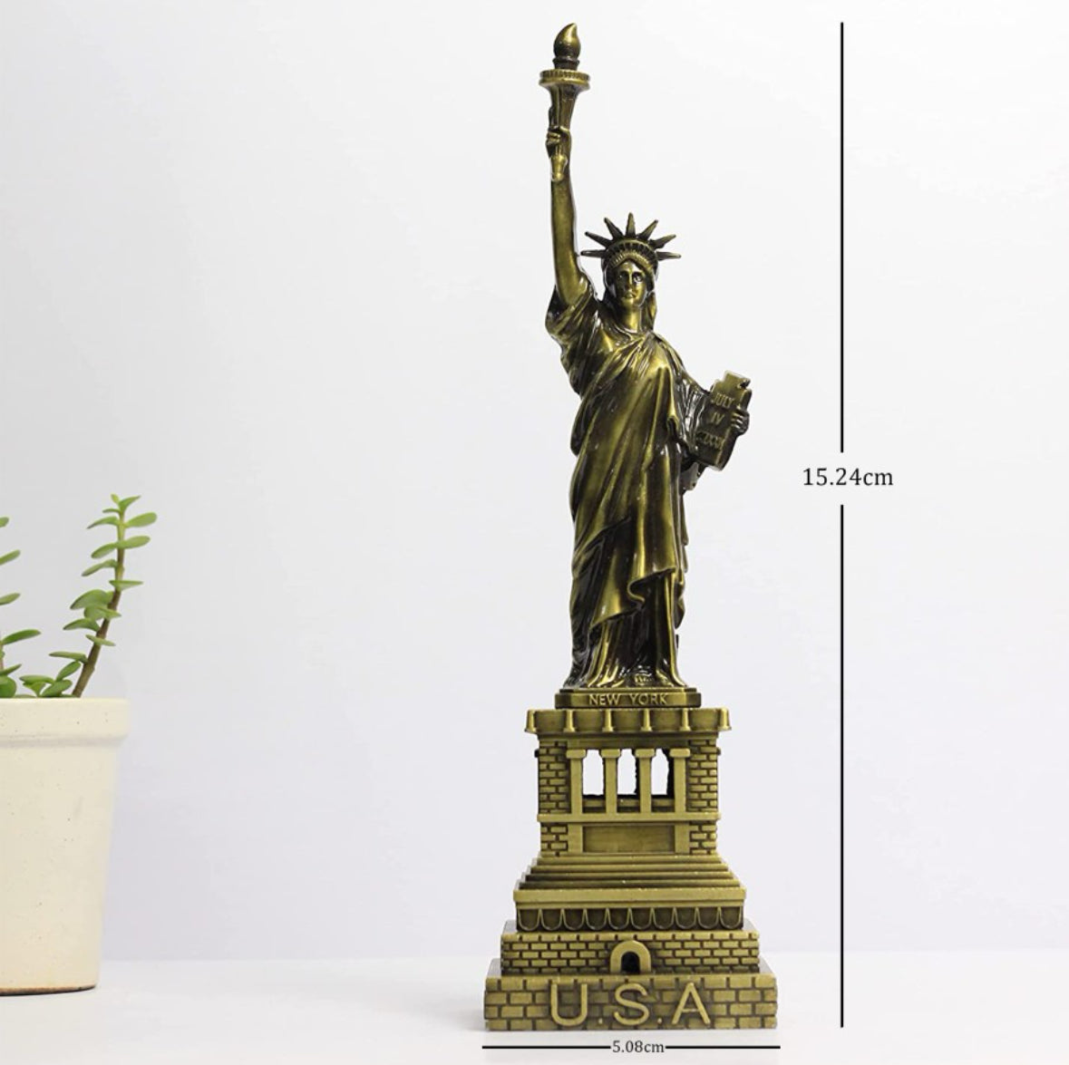 Statue of Liberty, Symbol of Freedom Showpiece for Home Decor