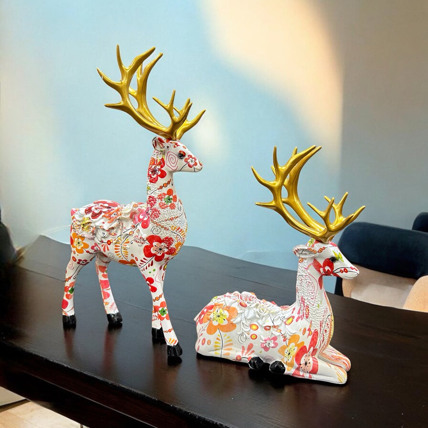 Multicolor Deer Set of 2 Resin Showpiece for Table Decor