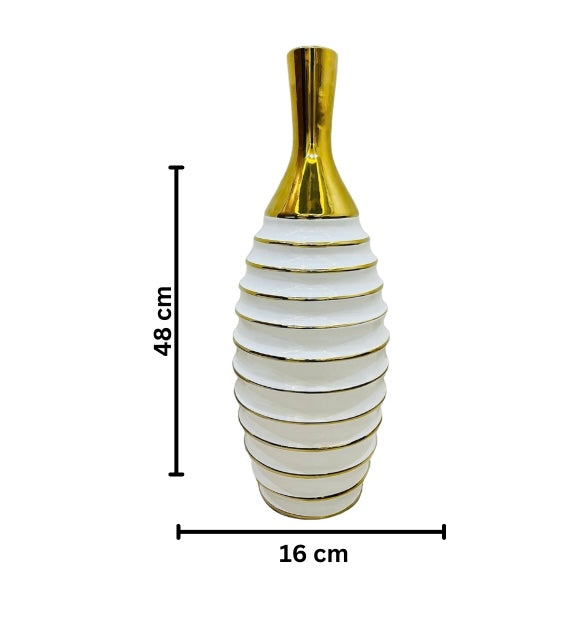 White and gold floor flower vase