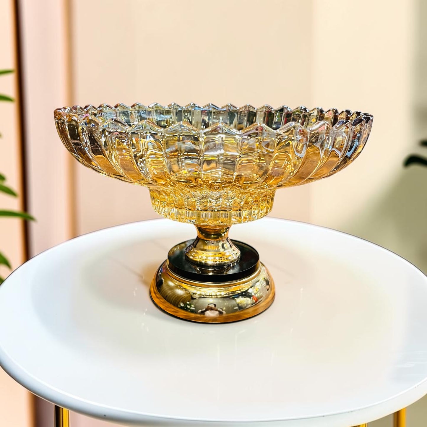 Luxury Amber Fluted Glass Fruit Bowl with Gold Pedestal Base – Decorative Tabletop Centerpiece Platter