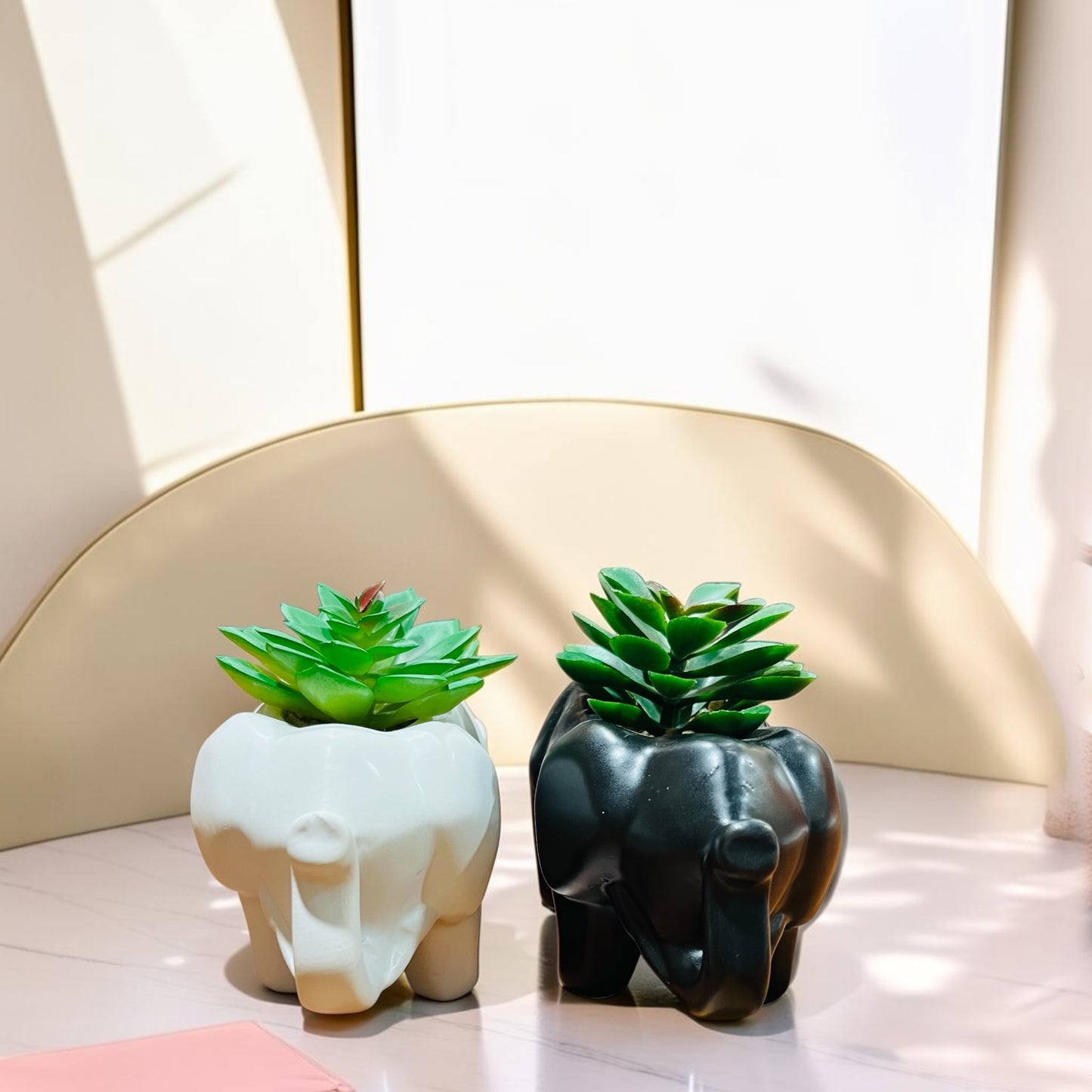 Ceramic Elephant Succulent Plants– Black & White Decorative Mini Pots for Home & Office Decor