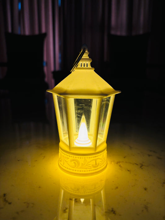 LED Decorative Lantern with Warm Flickering Light – Flameless Vintage-Style Hanging & Table Lantern for Home & Festive Decor