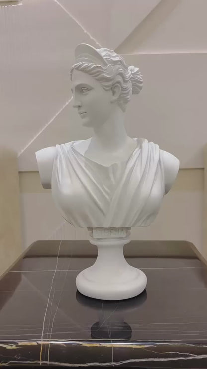 Classical Bust Sculpture for Table Decor, Home Decor